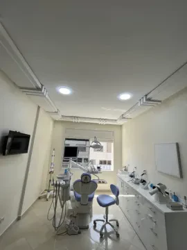 Centre dentaire B&B Smile - Dr Anass Bouimakliouine