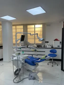مركز زكي لطب الأسنان - د. يوسف زكي