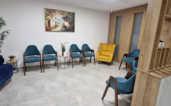 Dr Hicham Seffar – Gynécologue Obstétricien