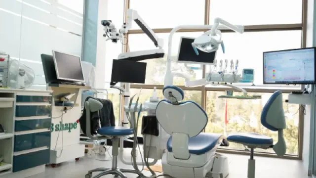Dental Clinic Lixus Smile - Dr Mohssine M'barki