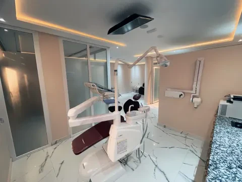 Al Yousr Dental Clinic