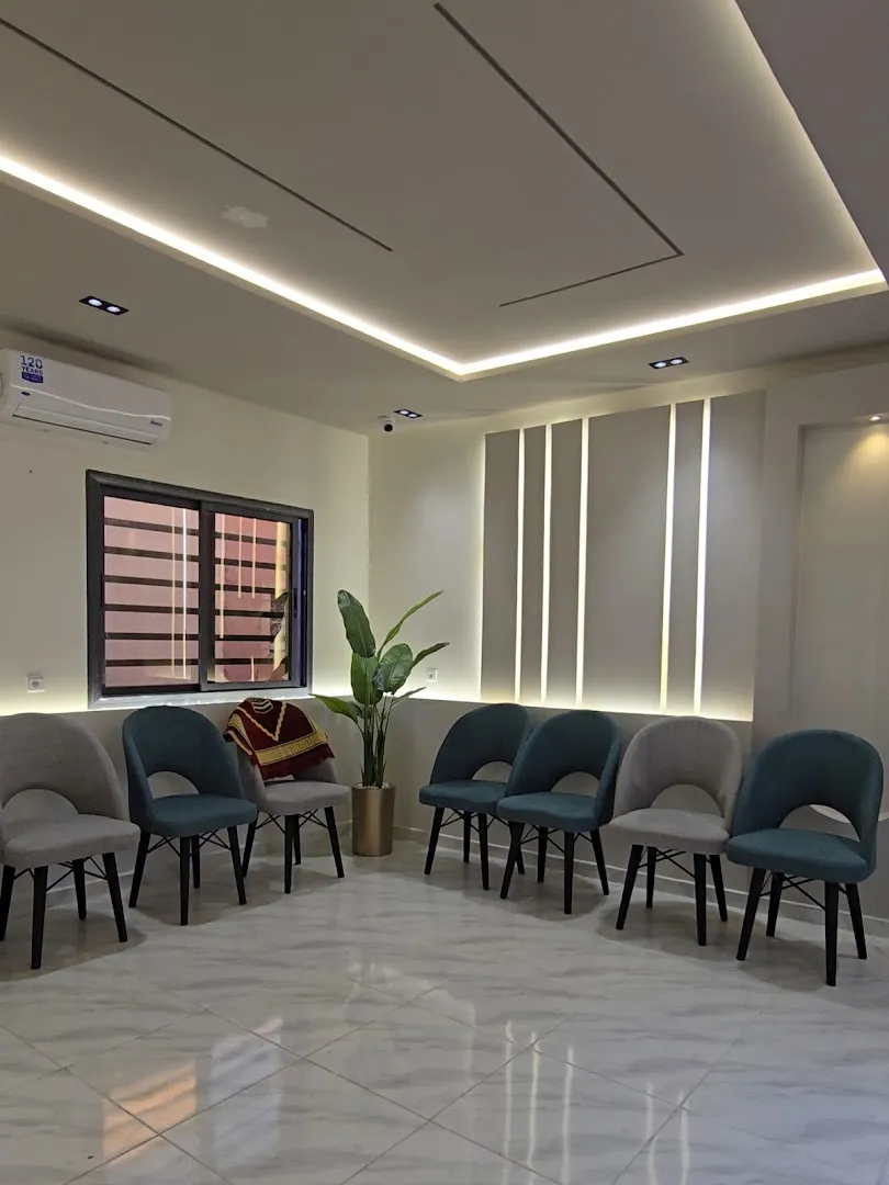 Kenismile Dental Center — Dr. Mohamed Lakziz