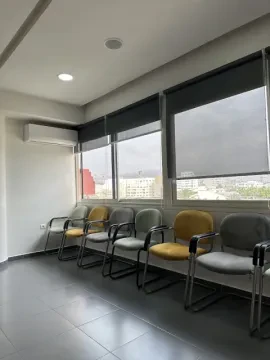Dr Bouchra Omar - Chirurgien-dentiste