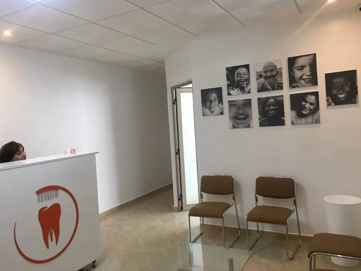 Dr Donia Chari - Médecin dentiste