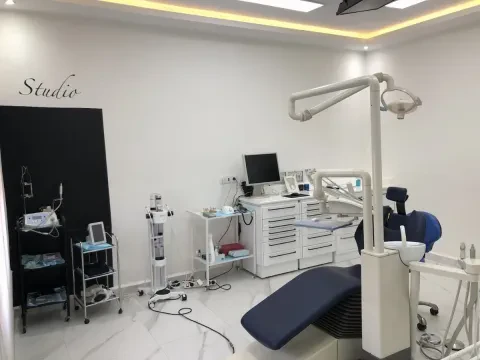 Dr Louahlia Mostafa