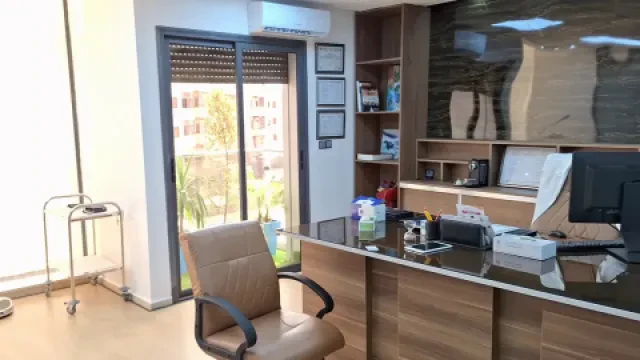 د. ليلى الزريوح - طبيبة جلدية