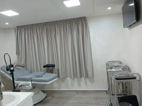 Dr Soukaïna Houari — Gynécologue obstétricienne et sénologue