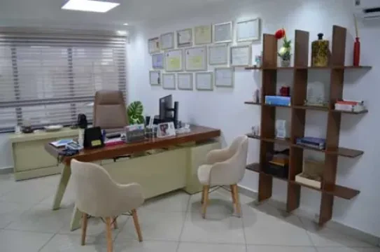 Dr Manal Klabili