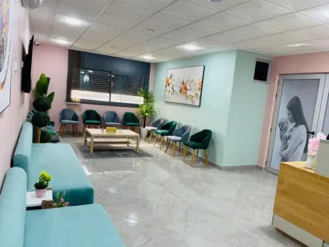 Dr Akharraz Abdelkader - Gynécologue Obstétricien
