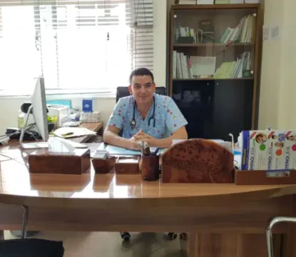 Dr Tazi Abderahmane, Pédiatre