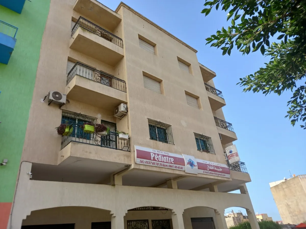 Dr Rifai Atiqa - Pédiatre