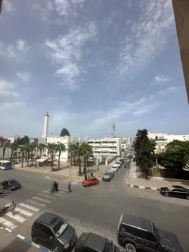Dr Houssaini Zoubir - Pédiatre