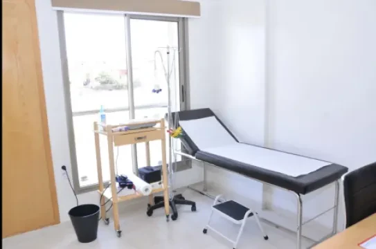 Dr Aicha Housni - Cabinet de Cardiologie
