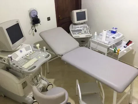 Dr Nadia Zoubeir - Cardiologue