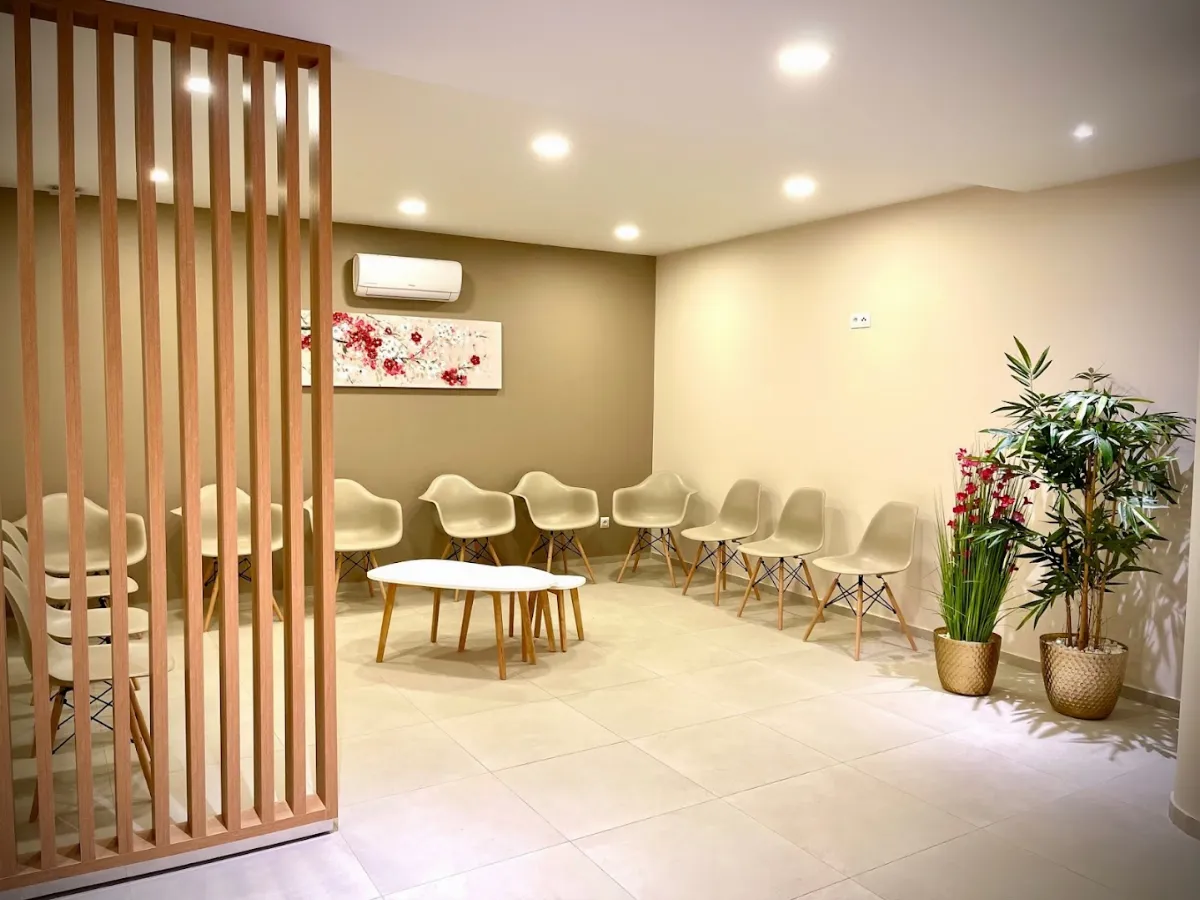 Cabinet d'Ophtalmologie Dr Belkhadir Kawtar