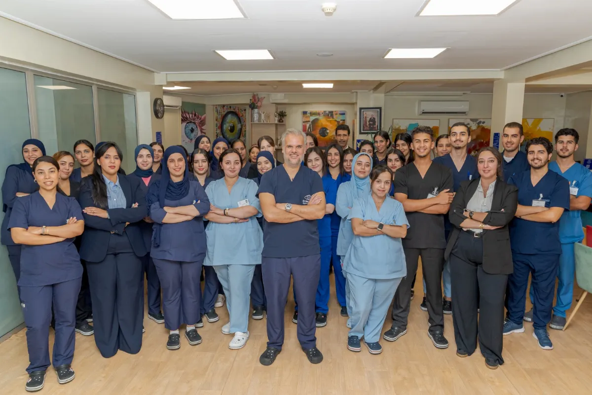 Dr Yasser Rifay ophtalmologiste