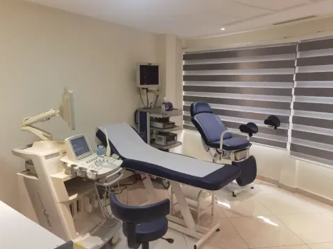 Cabinet d'Urologie Andrologie Dr. Tarik ELAOUALI, Chirurgien Urologue
