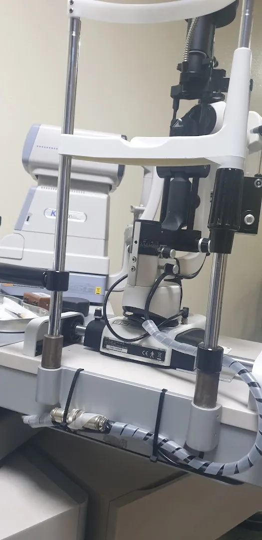 Dr Mohamed El Baâmani, Ophtalmologue