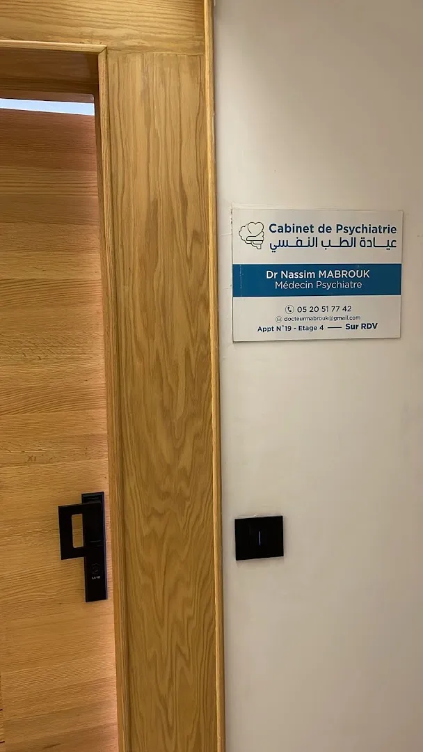 Dr Nassim Mabrouk, psychiatre, addictologue et psychothérapeute
