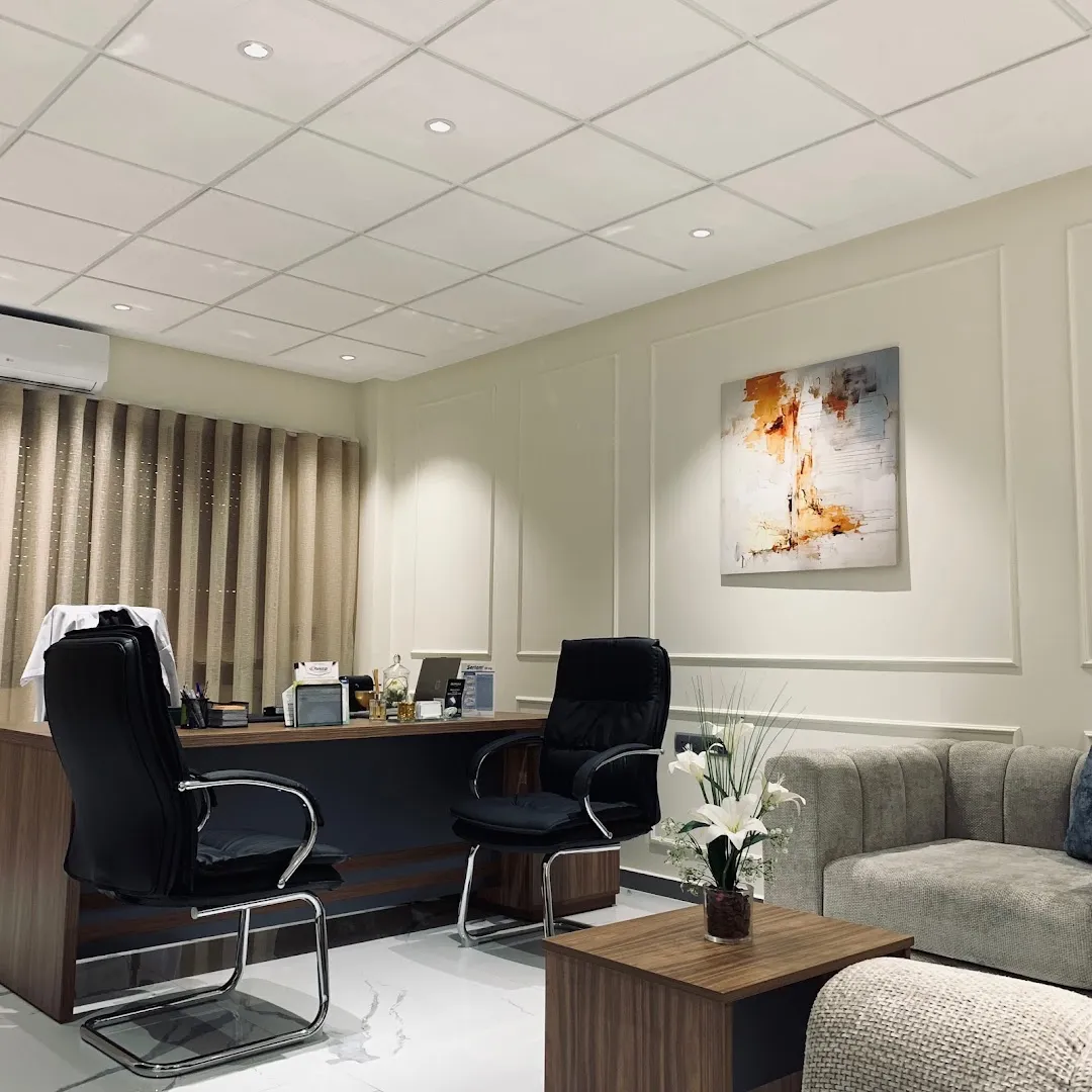 Dr Fathi Chaimae — Psychiatre