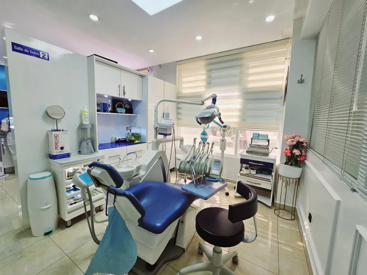 Dr Faïçal Bachiri - Chirurgien-dentiste