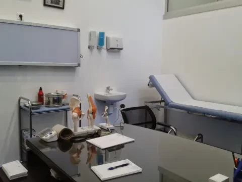 Pr Abdelkrim Largab - Chirurgien orthopédiste