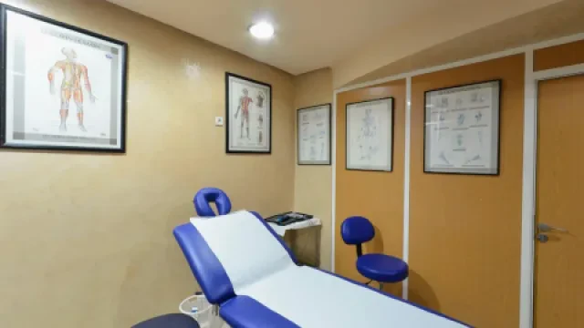 Dr Amine Taoufik - Chirurgien orthopédiste