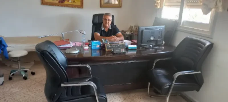 د. ناصحسن عبد الرحيم، جراح عام