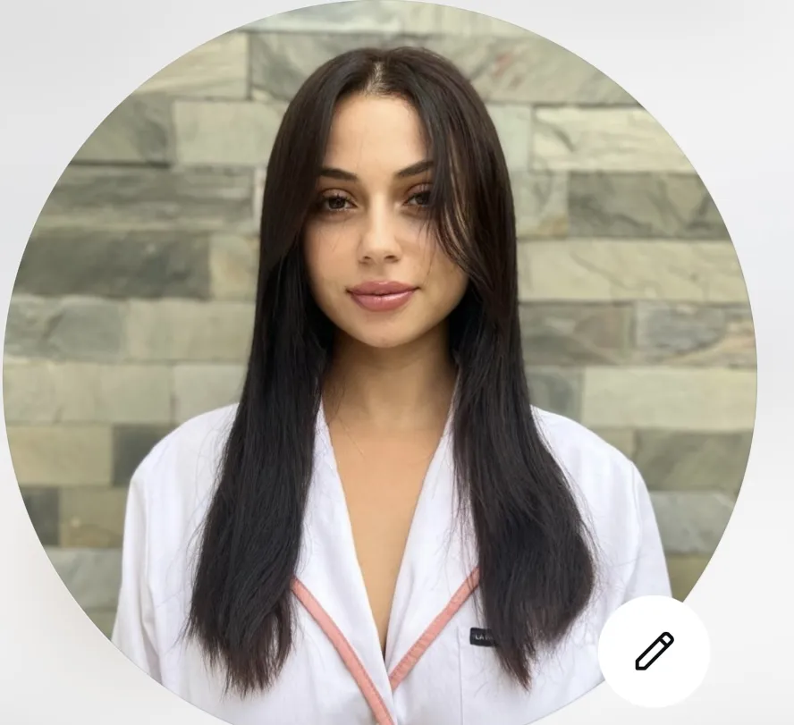 د. مدوار سكينة — طبيبة الأسنان