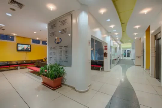 مركز الكندي للأورام