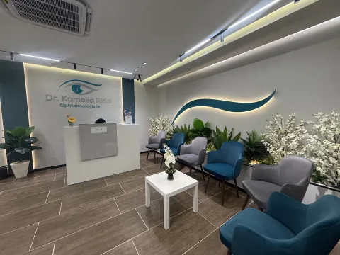 Dr Kamelia Rifai, ophtalmologue à Fès