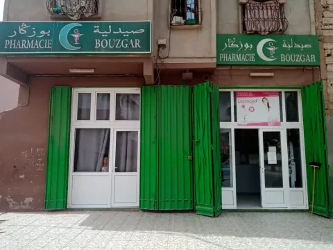 Pharmacie Bouzgar