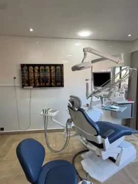 Dr Chraibi Saada, Chirurgien-dentiste