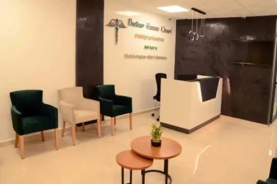 Dr Hanane Khouri