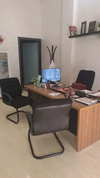 Dr Malak Sbissa