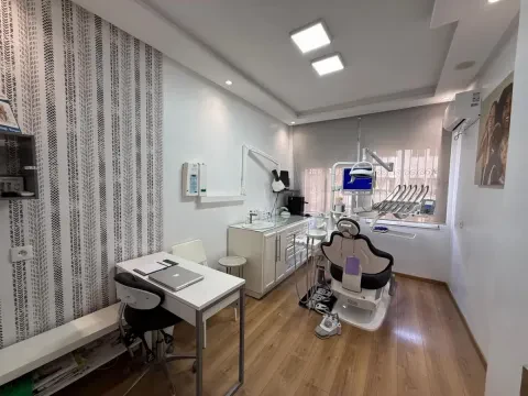 Dr Rguai Siham