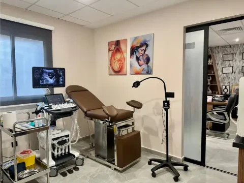 Dr Zakaria Bousada, Cabinet de Gynécologie Obstétrique et Fertilité
