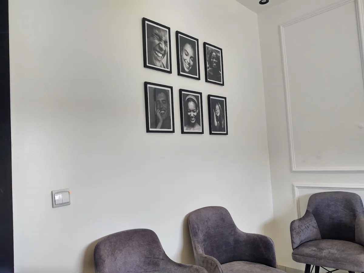 Dr Soukaina El Matoui, Chirurgien-dentiste