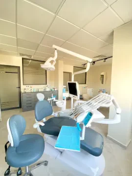 Centre dentaire Tanger Smile - Dr Mouad Kliouel