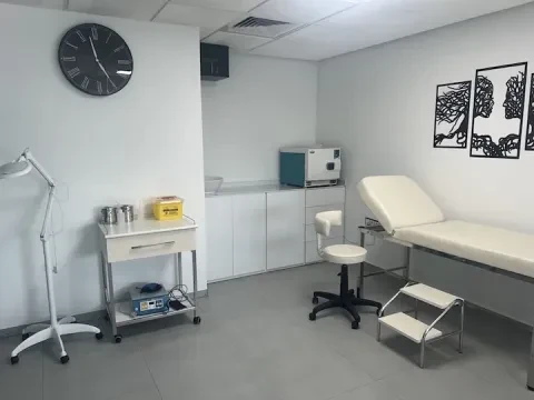 Dr Oumayma Kamal Idrissi - Dermatologue