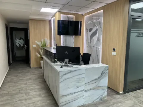 Centre Dentaire La Fayette – Dr Boukachmire Iliass