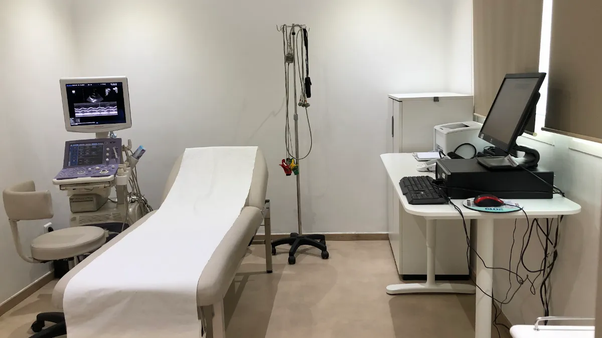 Dr El Hadi Houda - Cardiologue