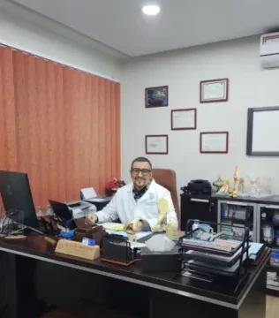 د. أمين عبدلاوي - جراح العظام