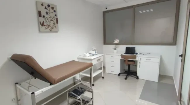 Dr Fahmi Asmaa — Pneumologue et Allergologue