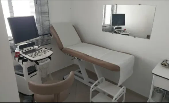Docteur Alioubane Meryem – Centre Hémodialyse Gauthier Casablanca