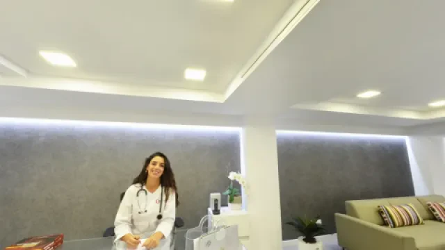 Centre du Rein Moulay Youssef Dialyse - Dr Nezha Benchakroune