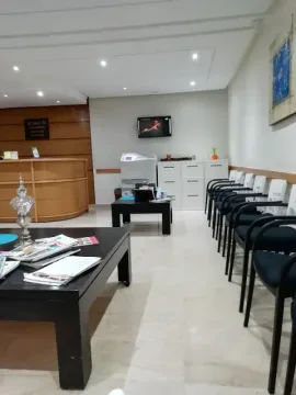 د. نبيل حتومة — جراح العظام
