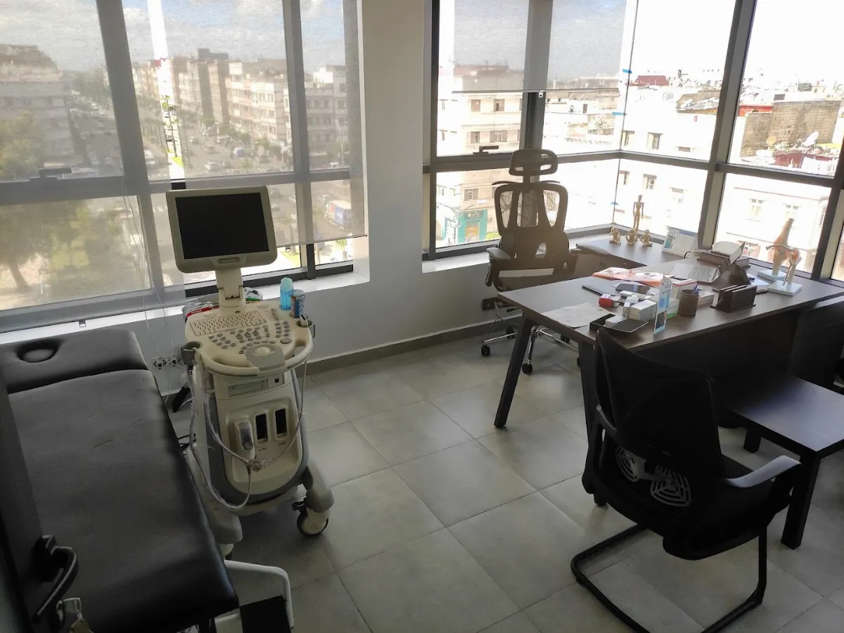 Dr Amine Roujdi — Chirurgien orthopédiste