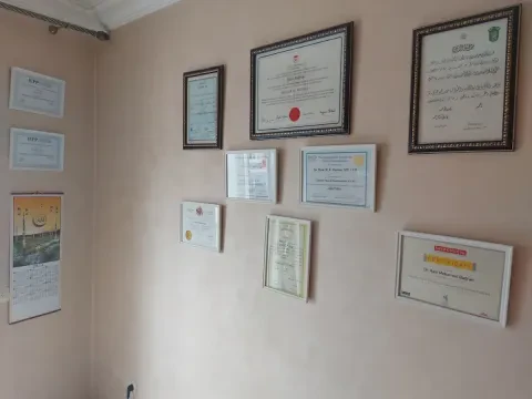 Dr Hani Badran - Médecin Interniste