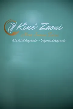 كينيه زاوي